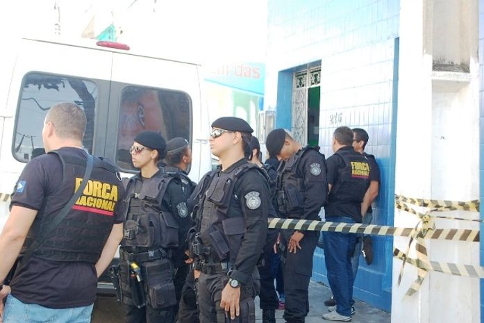 Reconstituição da morte de agente