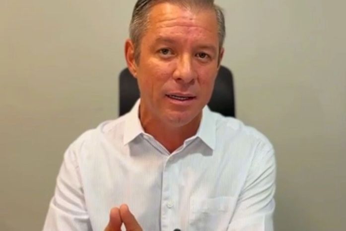 Cabo Bebeto reage à lentidão do Estado e cria lei que extingue processos sem conclusão