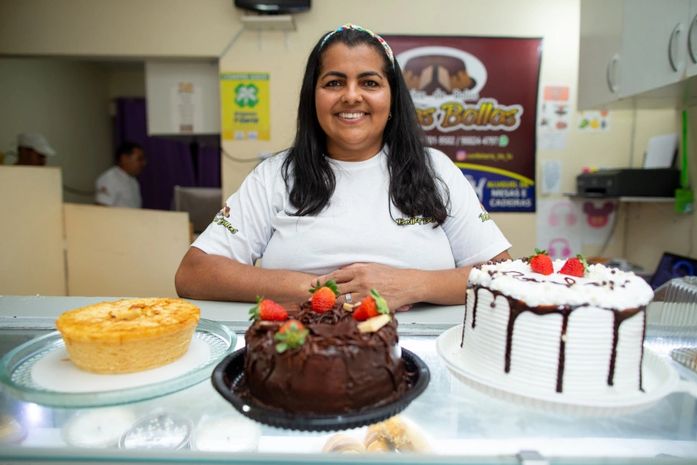 Lucineide Ferreira não hesitou em aproveitar a oportunidade de cursar, gratuitamente, uma especialização em confeitaria
