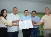 “Pacto Miguelense pela Educação” é firmado entre as Prefeituras de São Miguel dos Campos e Sobral (CE)