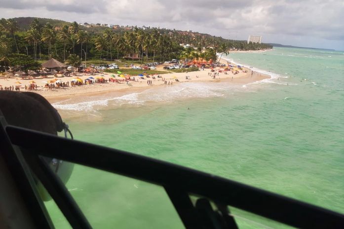 Após buscas, bombeiros encontram corpo de homem que sumiu no mar da Praia de Guaxuma