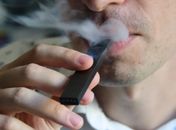 Cigarro eletrônico, também conhecido como "vape"