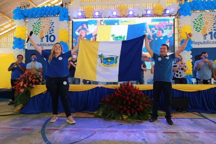 Convenção oficializa candidatura à reeleição da prefeita Jeannyne Beltrão