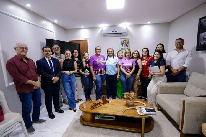 Câmara aprova reajuste em 6% para servidores da Educação e Prefeitura reforça política de valorização do servidor