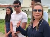 Santana Mariano levou sua equipe junto com representantes da construtora