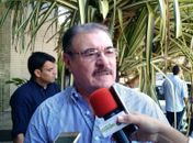 Cícero Almeida  