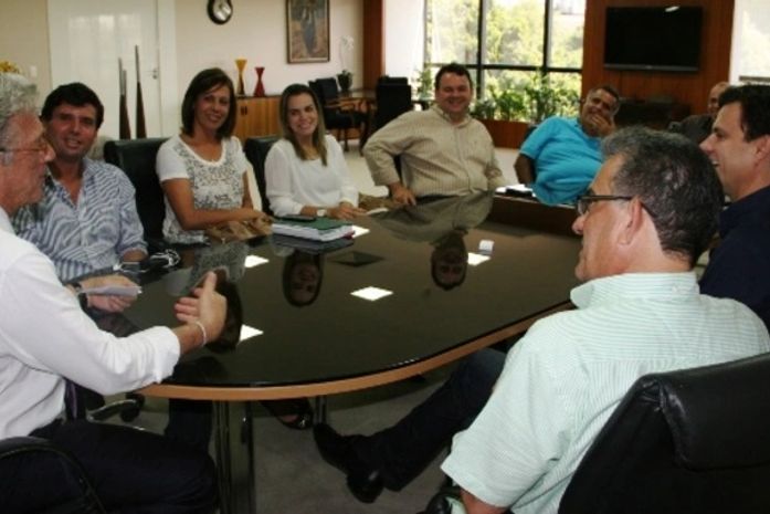 Prefeitos estiveram reunidos com governador Teotonio Vilela