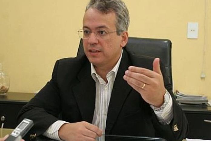 Adriano: "advogados querem mudança radical na OAB"