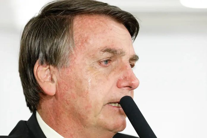 Bolsonaro condicionou fim do tarifaço de Trump à anistia, afirma Moraes em decisão