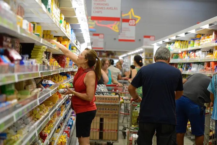 Mercado espera última alta da Selic em 2025: 14,75% ao ano