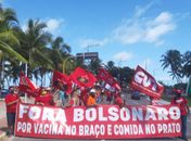 Maceioenses participam de ato nacional contra o presidente Jair Bolsonaro; veja fotos 
