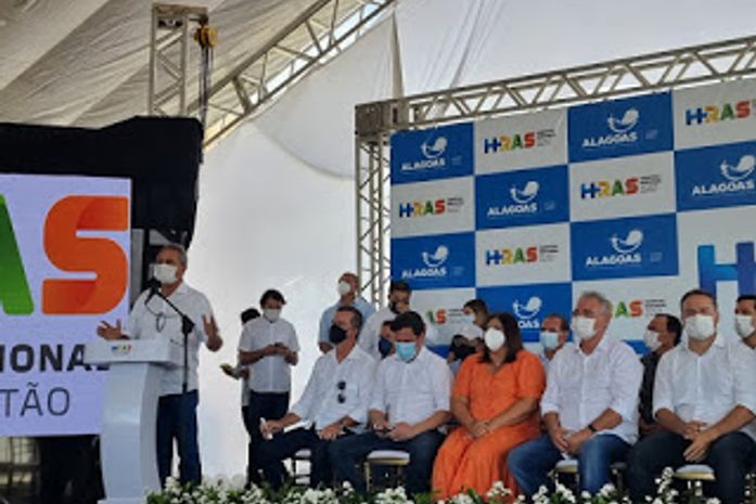 Deputado Estadual Chico Tenório participa da inauguração do Hospital Regional do Alto Sertão