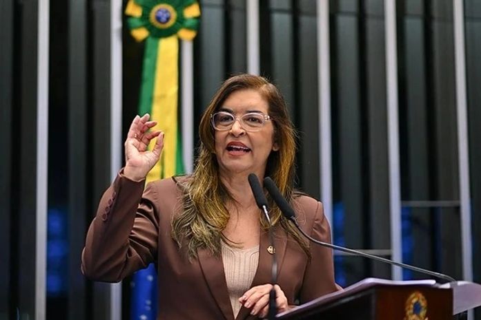 Após imprensa revelar que suposta amante permanece na folha da ALE, Dra. Eudócia cobra renúncia de Gustavo Pontes