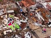 Tornado destrói 90% de cidade no Paraná e causa seis mortes