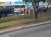 Após colidir com caminhão, motociclista morre na Durval de Góes Monteiro