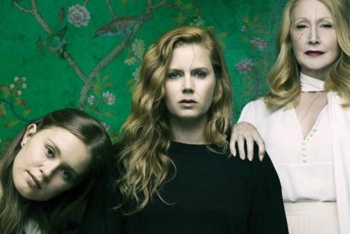 Amy Adams e as feridas que não cicatrizam na série de suspense "Sharp Objects"