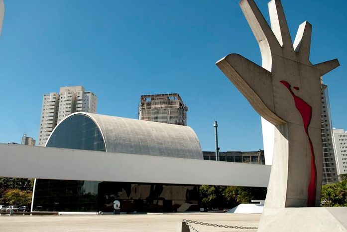 Memorial da América Latina inaugura cinema drive-in em São Paulo