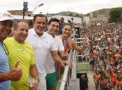 Encerrando o CarnaLaje, Bloco Bacalhau na Vara arrasta mais de 60 mil foliões no maior carnaval de Alagoas
