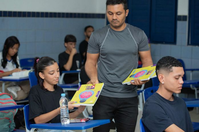 Escolas estaduais mobilizam estudantes para simulado do Enem