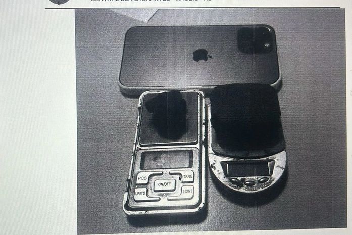 Filho de vereador é preso em flagrante, em supermercado no Stella Maris, suspeito de tráfico de drogas