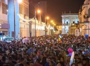 Gambiarras luminosas são furtadas após realização do Jaraguá Folia, em Maceió
