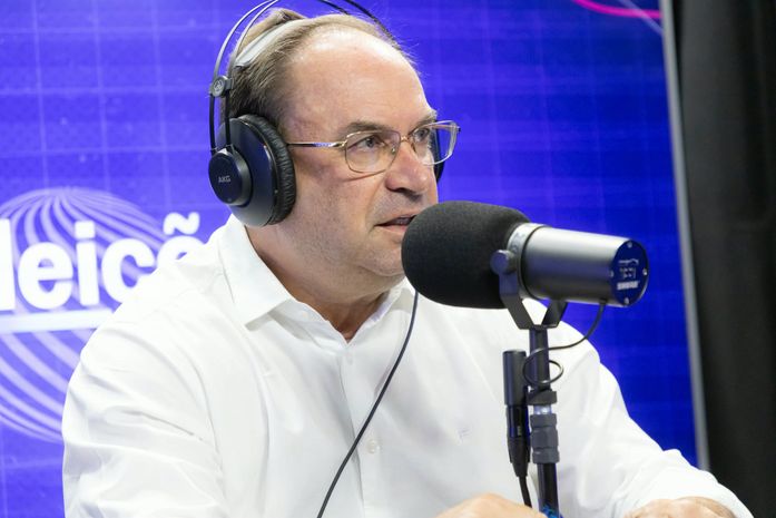 Em nova sabatina, prefeito Luciano destaca investimentos sociais e melhoria na vida dos arapiraquenses