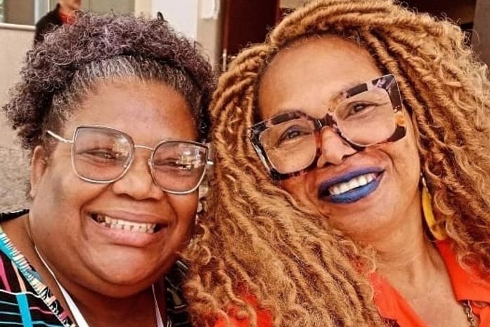 Luciana Souza, a baiana, fundadora e coordenadora do FEPNES, disse que é leitora do Blog. Que legal!