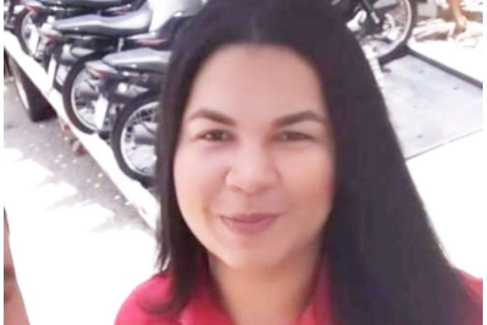 Jovem morre eletrocutada após receber descarga de secador de cabelo em Arapiraca