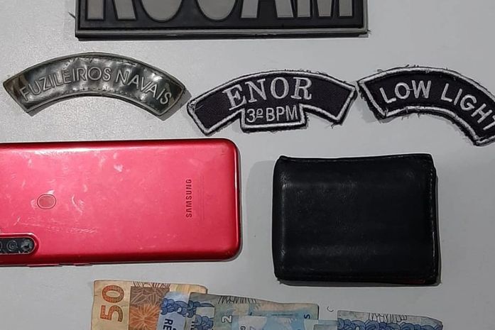 Após furar bloqueio policial, dois suspeitos de roubo são presos no Agreste de Alagoas