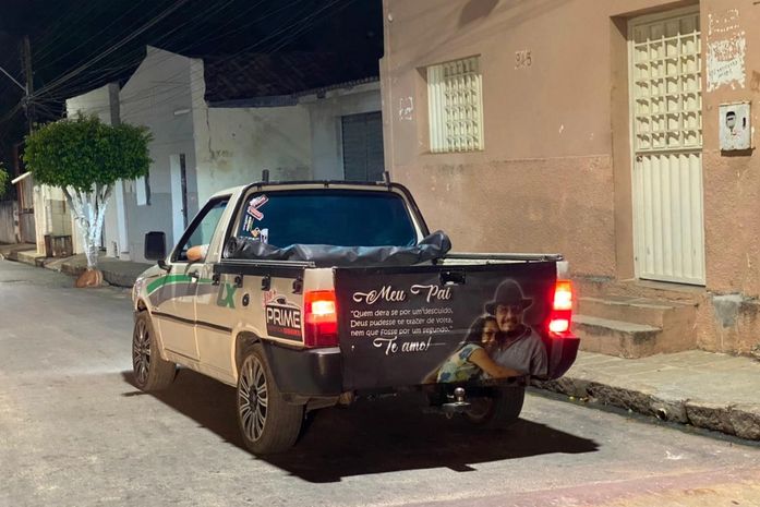 Veículo usado pelos criminosos