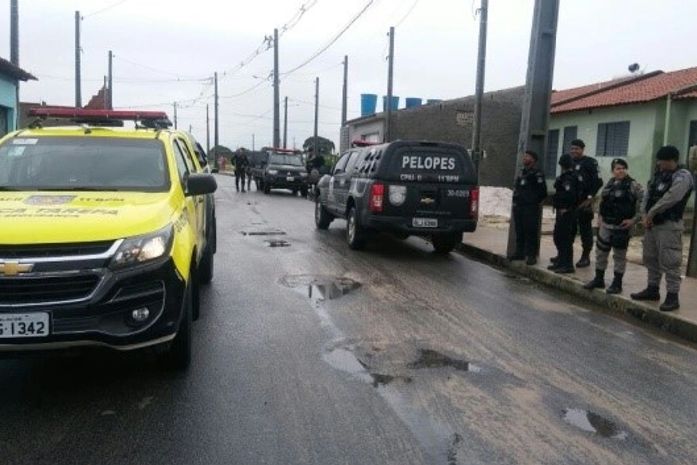 Mulher é esfaqueada por companheiro após discussão