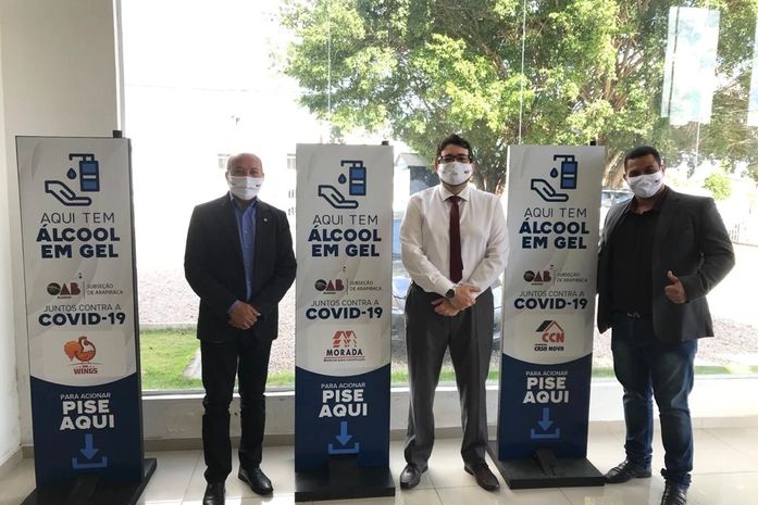 Subseção de Arapiraca equipa sede e Salas da Advocacia com totem de álcool no retorno das atividades presenciais