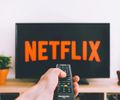 Efeito Netflix: Como o entretenimento dita as tendências e influencia os comportamentos.
