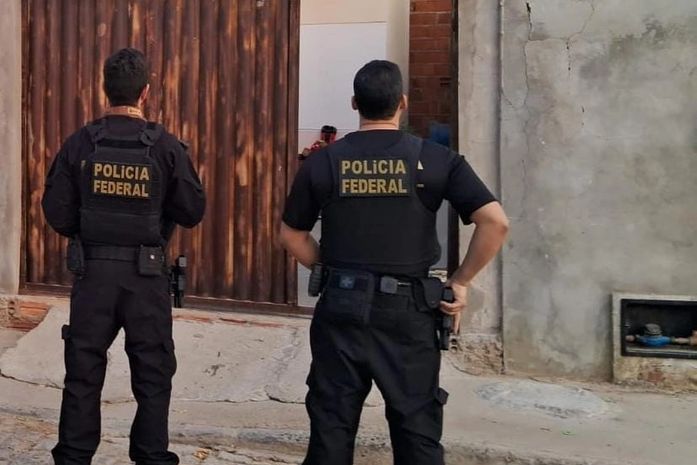 Operação da PF cumpre mandados em AL contra suspeitos de lavagem de dinheiro do tráfico