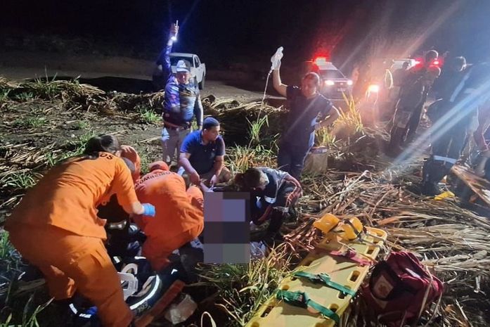 Colisão entre motocicletas deixa três feridos, na BR-104