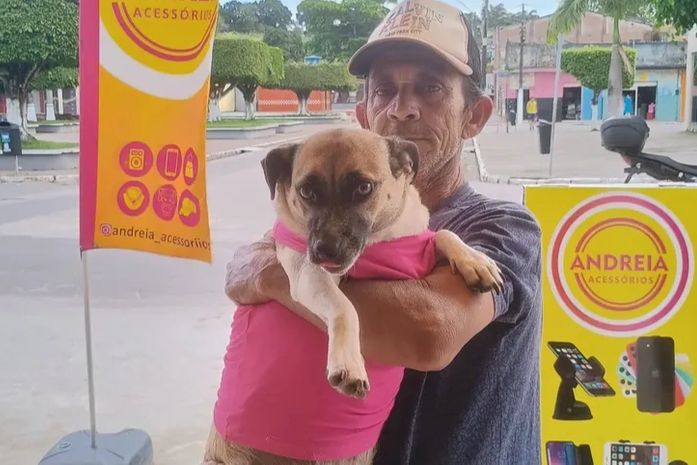 No interior de AL, "Guirra dos Cachorros” vivencia o drama de cuidar de 70 animais de rua sem apoio da Prefeitura e do Estado