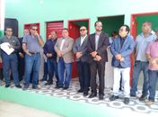 Na inauguração do Terminal Rodoviário, Bira, presidente do Sintáxis /AL enaltece prefeito Adriano (centro de blazer marrom), assim como os demais vereadores presentes