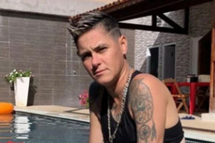 Vítima foi morta a tiros dentro de mercadinho no bairro Ouro Preto, em Maceió.