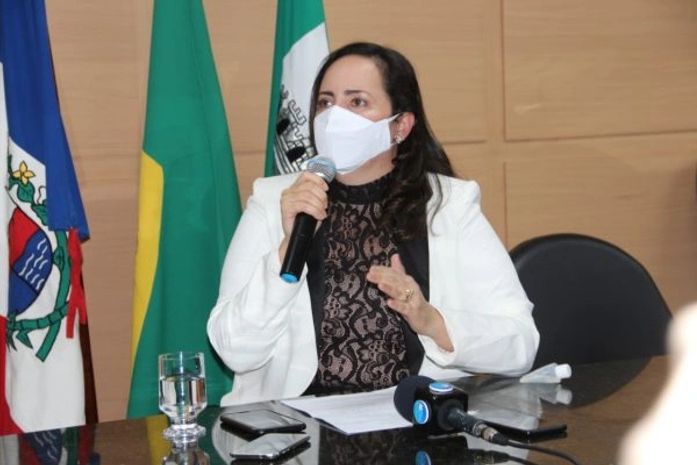 Fabiana Pessoa intensifica ações de saúde para enfrentar pandemia
