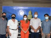 São José da Laje: Prefeita Angela Vanessa recebe visita do líder de Marketing das Tintas Coral para reiniciar projeto de pinturas das fachadas do Acervo Histórico