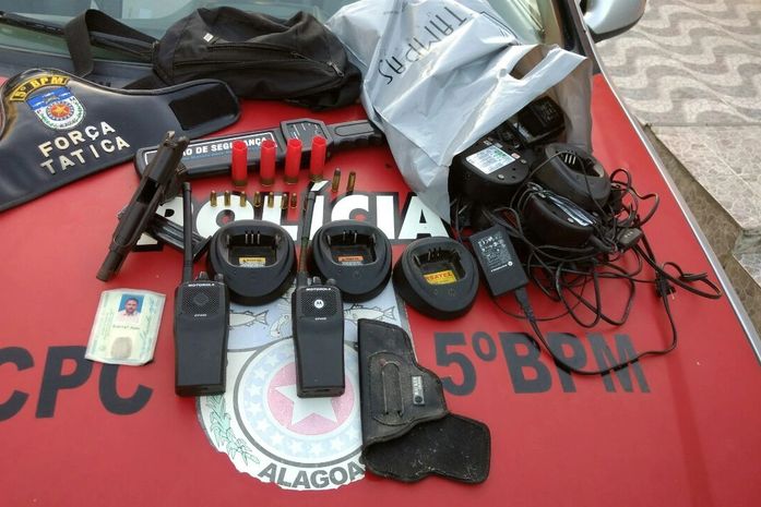 Operação do Gecoc prende sete pessoas com armas e drogas em Maceió
