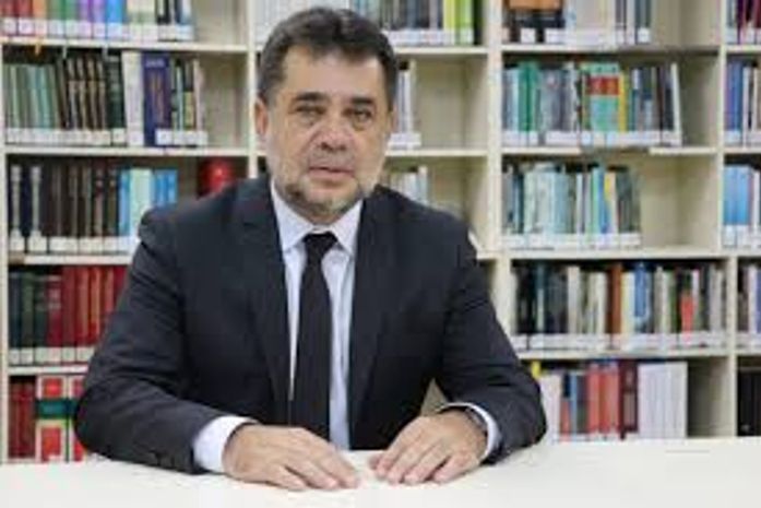 Lean Araújo vai no caminho inverso do seu antecessor e diz que só sai do MP “na compulsória”