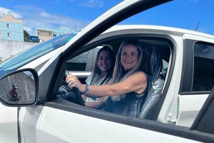 Atalaia ganha carro exclusivo para o Conselho Tutelar; prefeita comemora