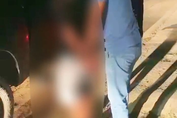 Homem é preso acusado de tentativa de estupro, cárcere privado e trabalho forçado contra três meninas, entre 12 e 13 anos