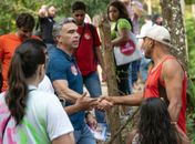 Porta a porta: Rafael Brito visita comunidades esquecidas pela Prefeitura