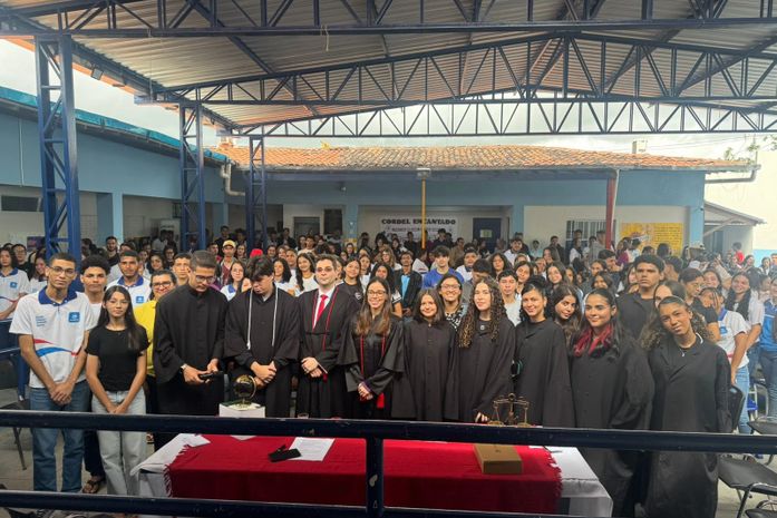 “Júri nas Escolas”: MPAL realiza ação educativa sobre feminicídio em Santana do Ipanema