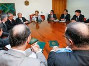 Dilma se reúne com governadores