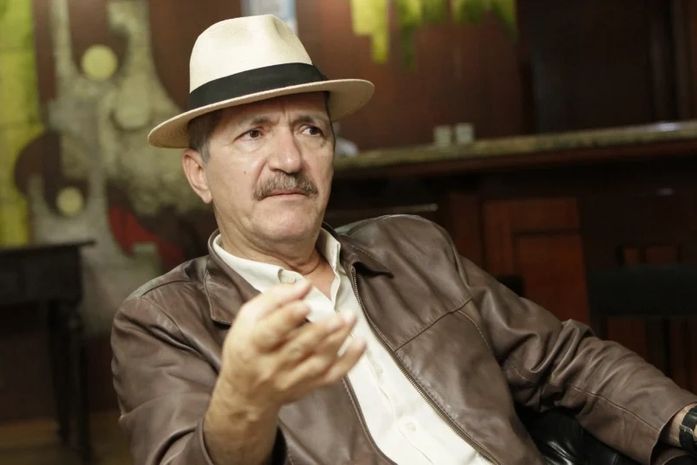 O comunista alagoano Aldo Rebelo e a extrema direita: deu match!