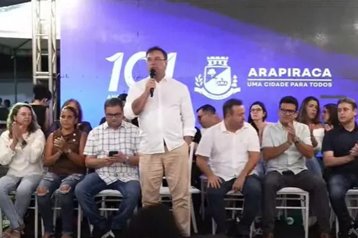 Prefeitura e Câmara Municipal entregam obras de infraestrutura em Mangabeiras