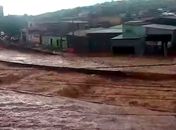 Sobe para 12 o número de mortes causadas pelas chuvas em Minas Gerais